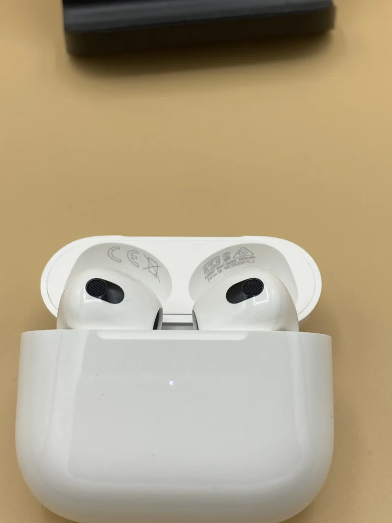 Slúchadlá Apple AirPods 3.gen